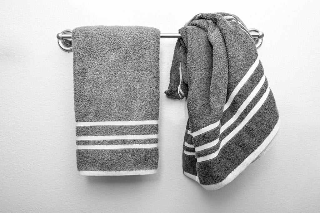 folded towels ocd